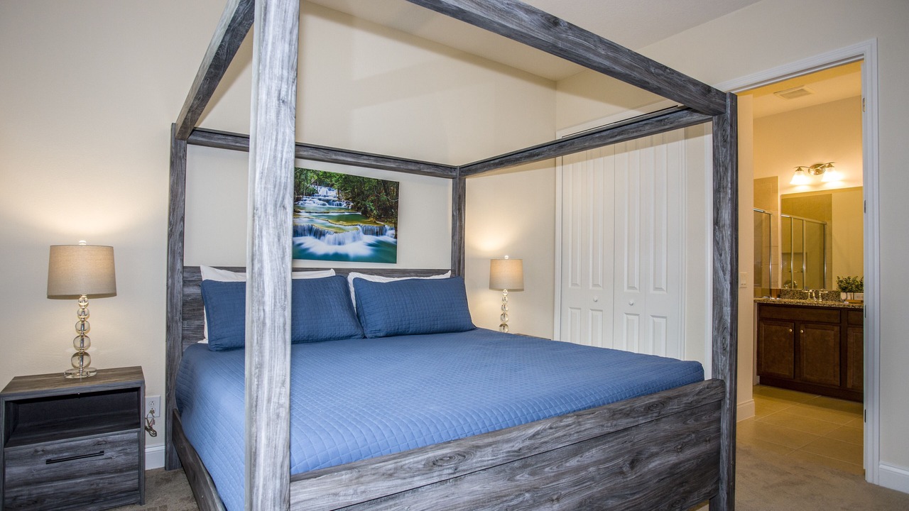 Photo of Bedroom in Davenport