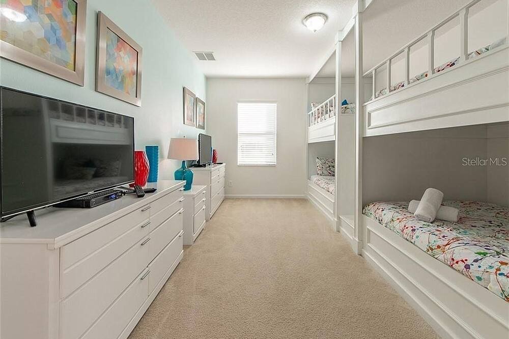 Photo of Bedroom in Loughman