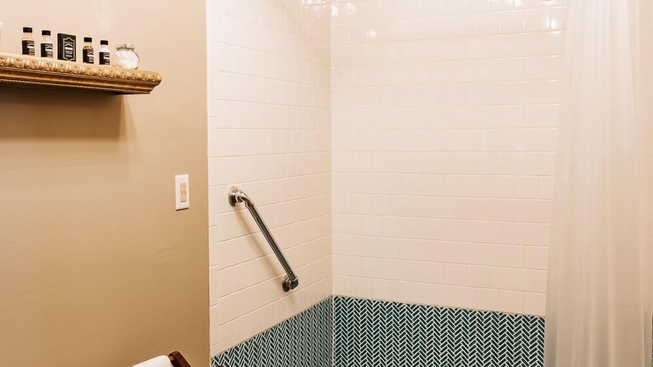 Photo of Bathroom in Opelika
