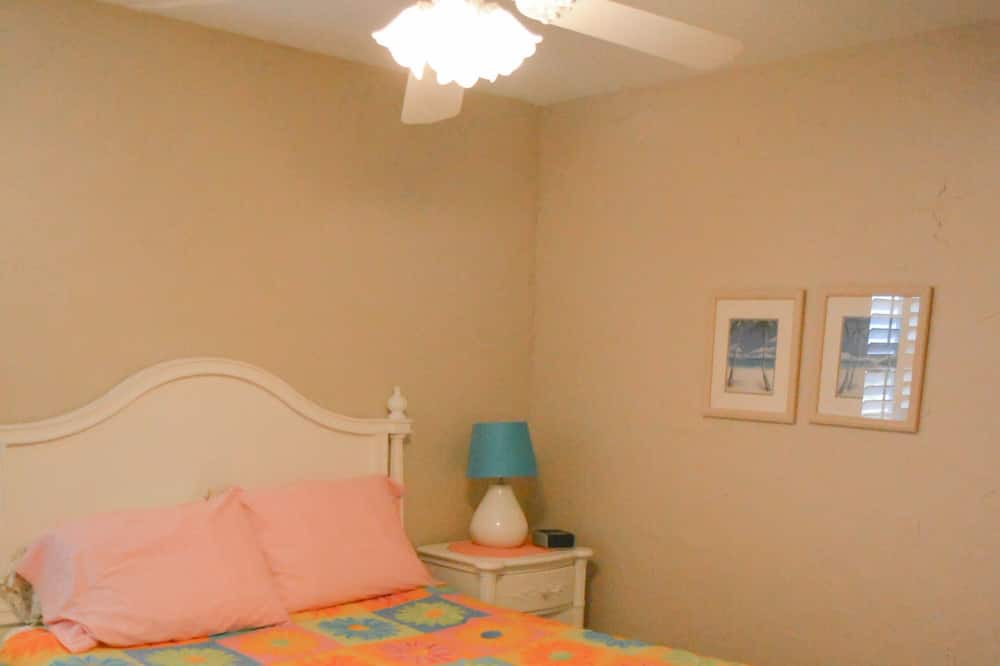 Photo of Bedroom in Ono Island