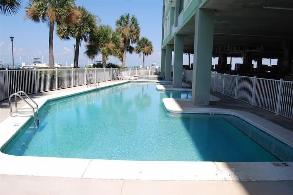 Photo of Outdoor in Fort Morgan Pines