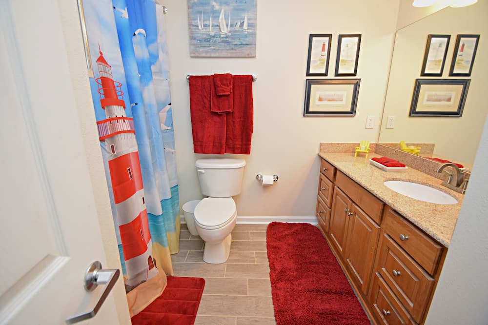 Photo of Bathroom in Fort Morgan Pines