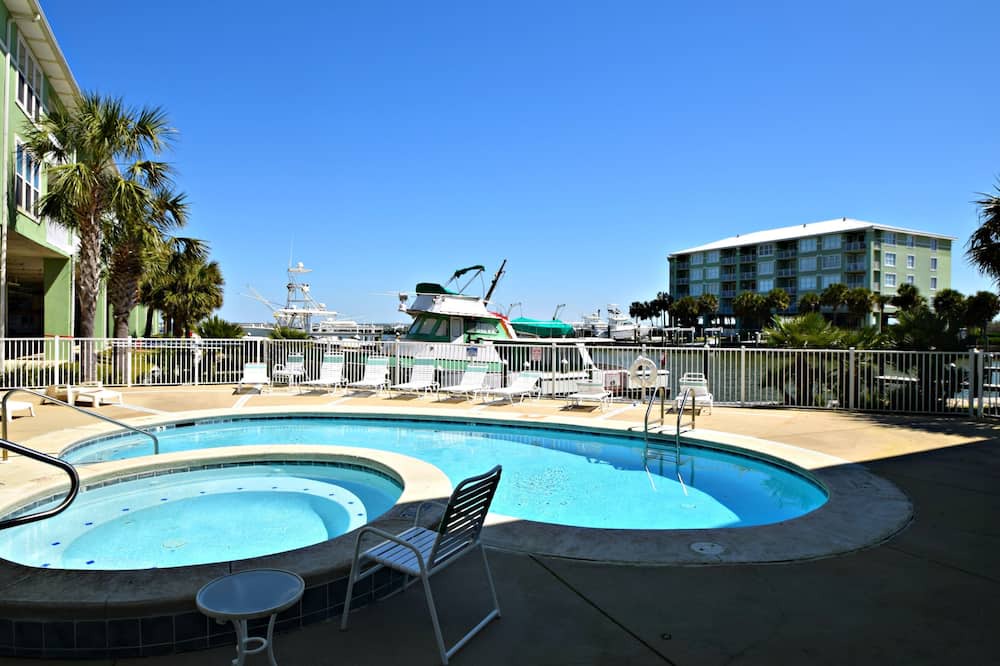 Photo of Outdoor in Fort Morgan Pines