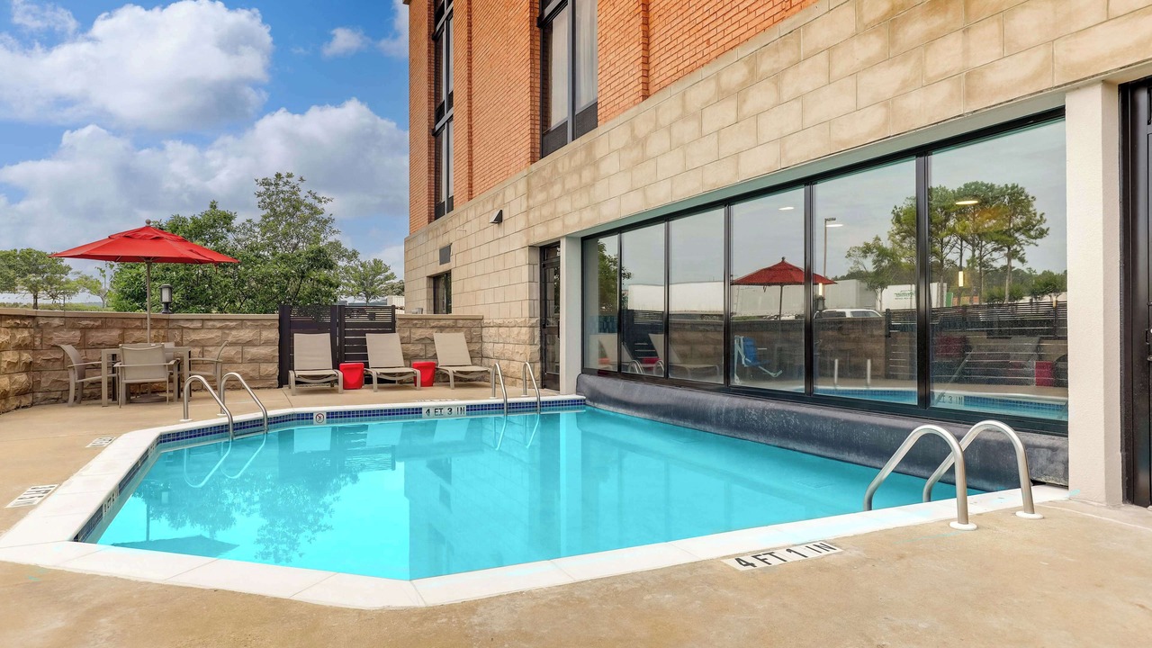 Photo of Outdoor in Homewood
