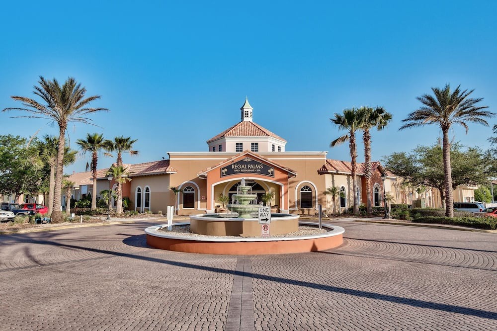 Photo of Others in Regal Palms
