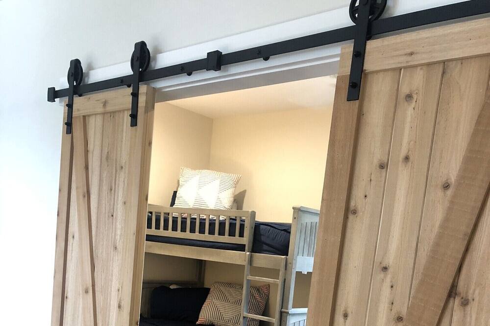 Photo of Bedroom in Samantha