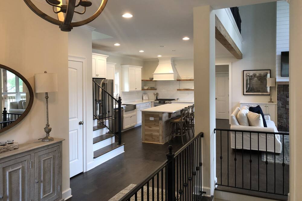 Photo of Bedroom in Samantha