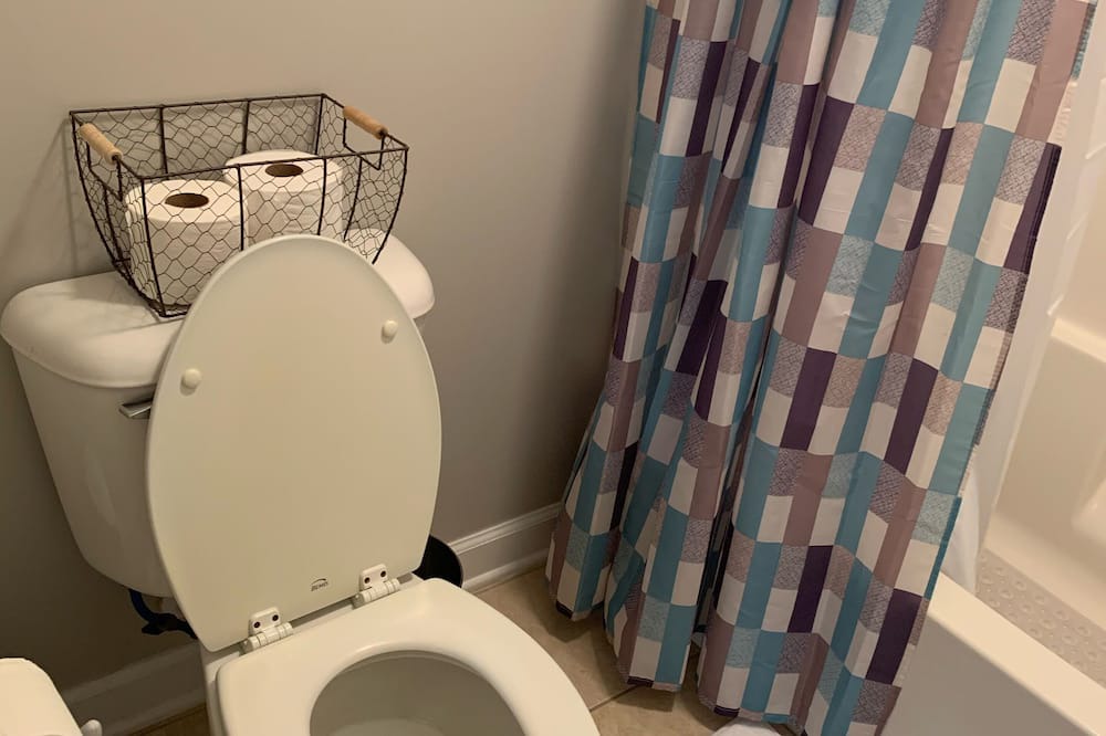 Photo of Bathroom in Enterprise
