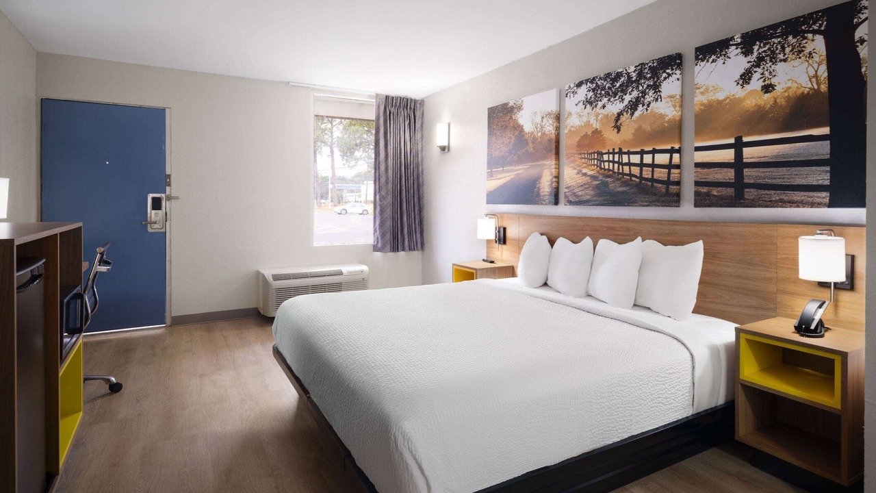 Photo of Bedroom in Gunter Afs