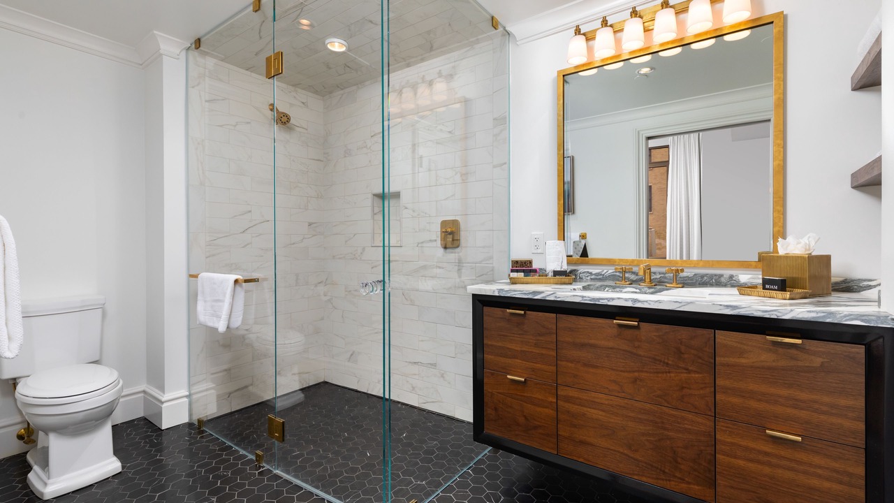 Photo of Bathroom in Central City