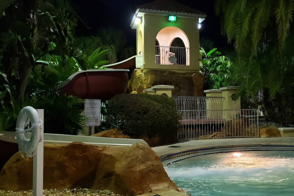 Photo of Outdoor in Regal Palms