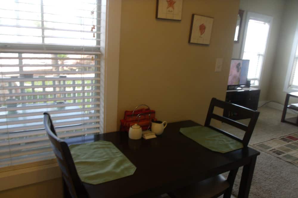 Photo of Kitchen in Ono Island