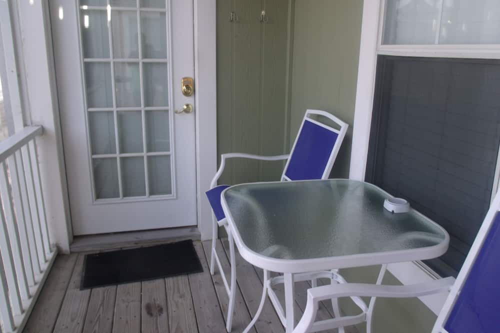 Photo of Patio Balcony in Ono Island