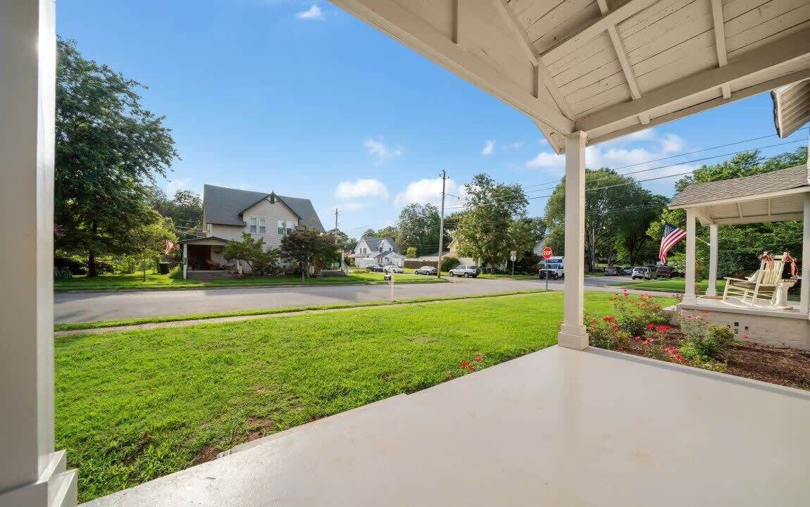 Photo of Patio Balcony in Huntsville