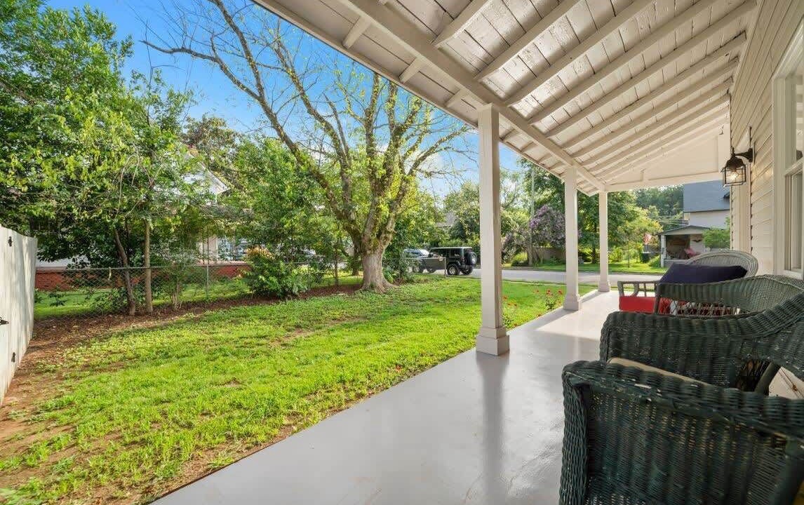 Photo of Patio Balcony in Huntsville