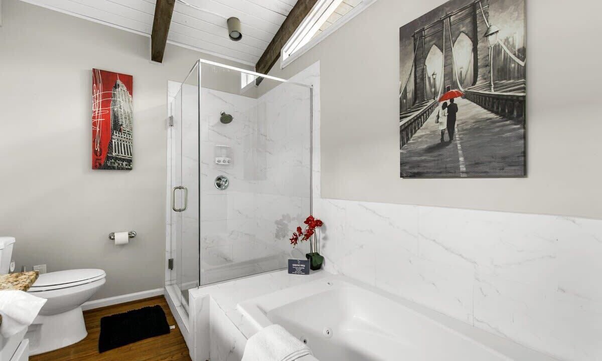 Photo of Bathroom in Crestline Heights