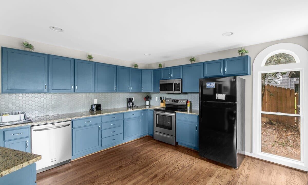 Photo of Kitchen in Crestline Heights