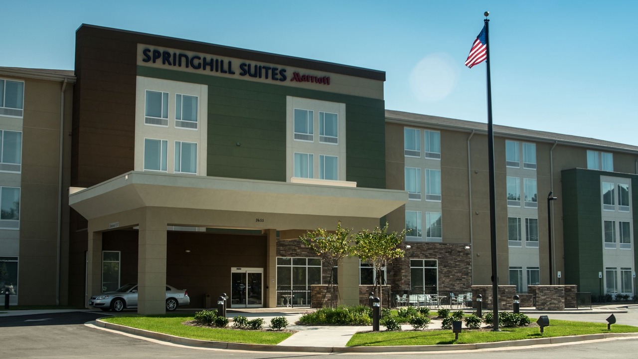Photo of Buildings in Mobile
