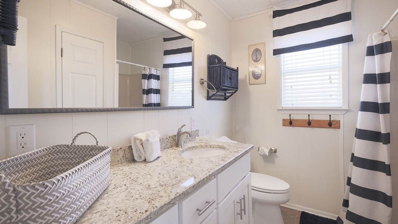 Photo of Bathroom in Fort Morgan