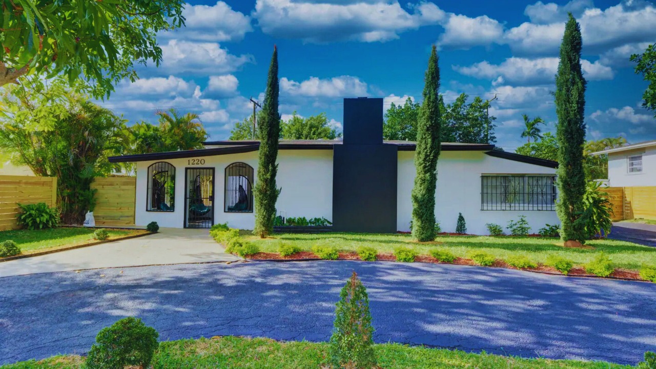 Photo of Outdoor in Ives Estates