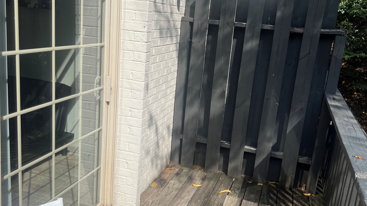 Photo of Patio Balcony in Redmont Park
