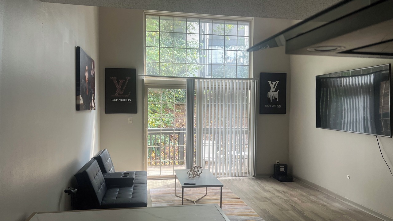 Photo of Livingroom in Redmont Park