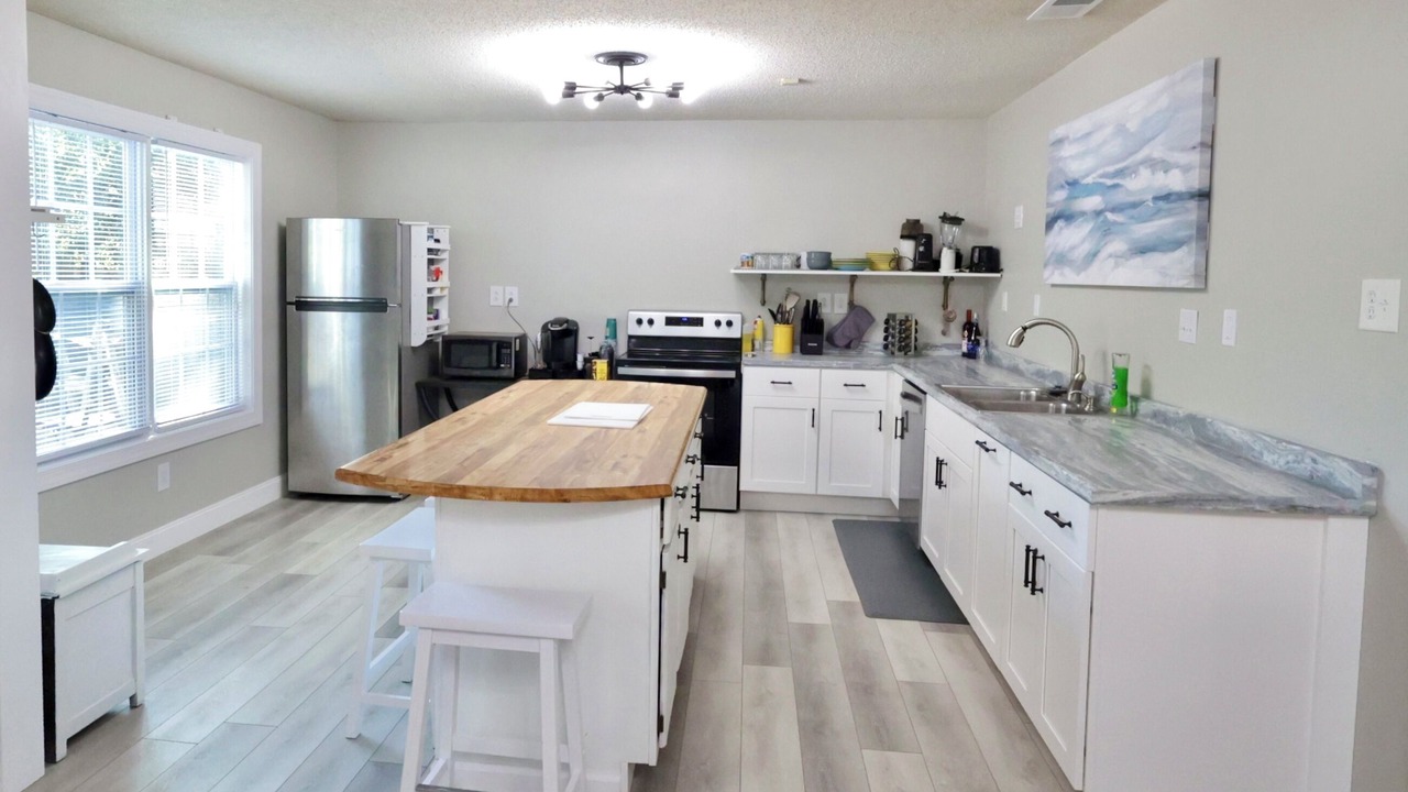 Photo of Kitchen in Theodore