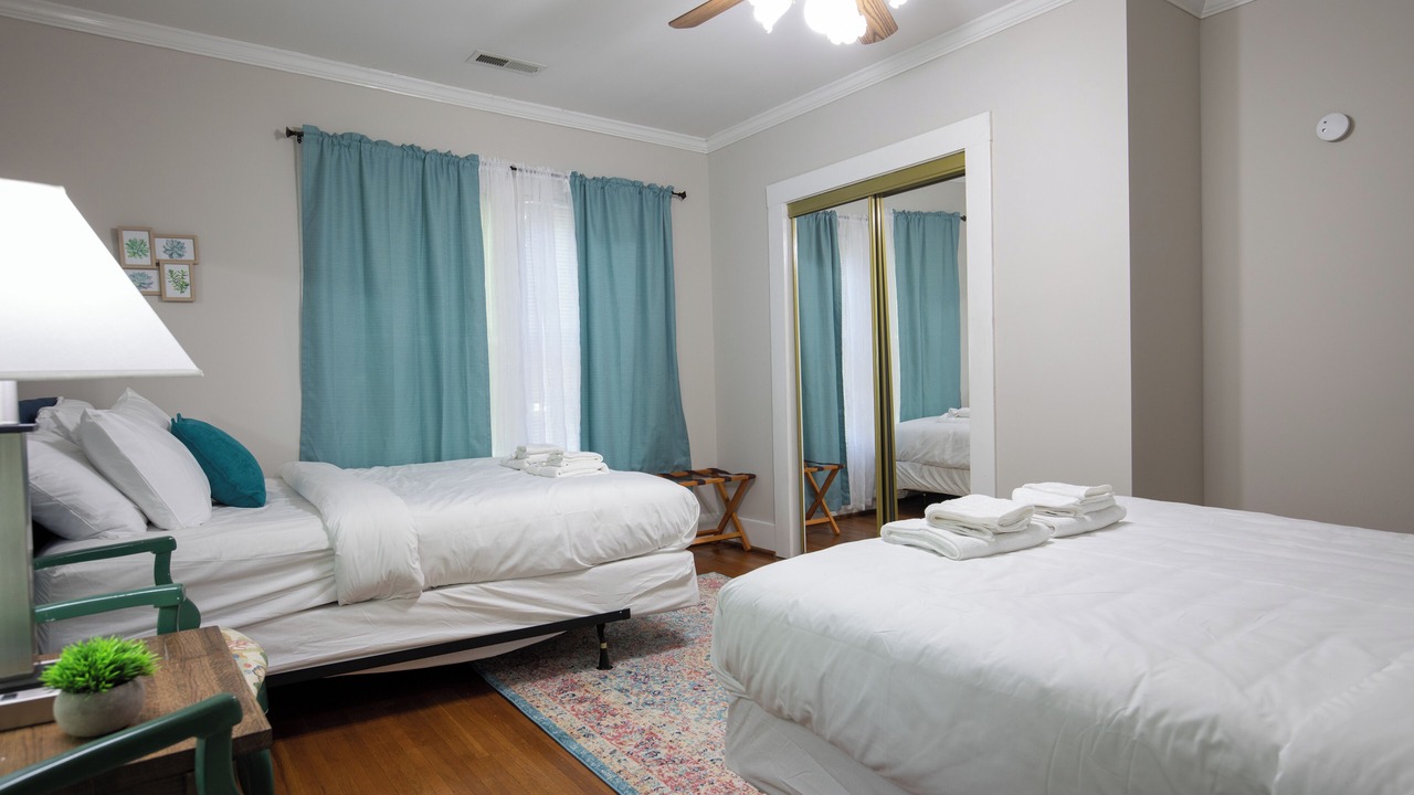 Photo of Bedroom in Redmont Park
