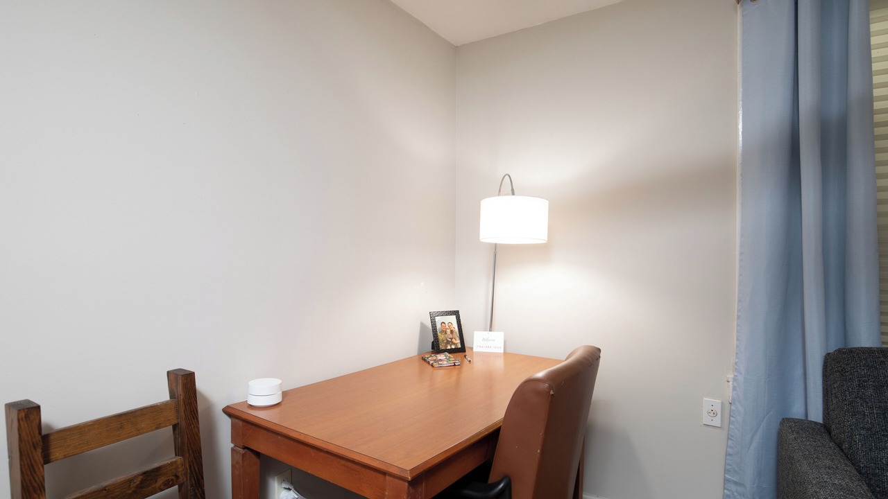 Photo of Livingroom in Redmont Park