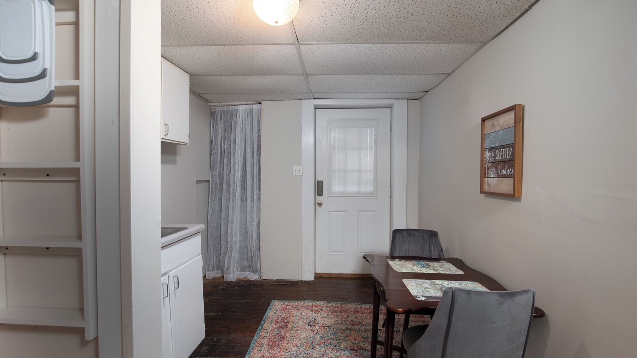 Photo of Bedroom in Redmont Park