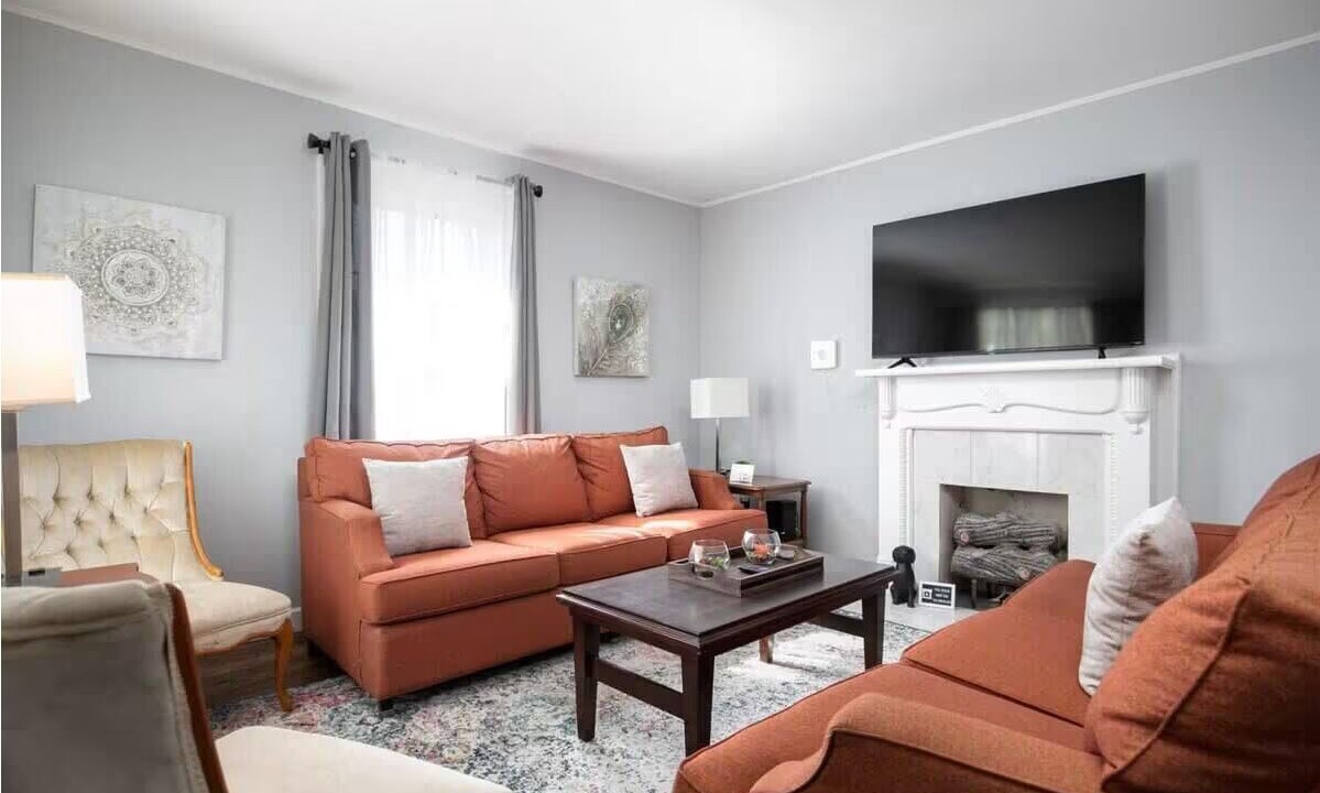 Photo of Livingroom in Birmingham