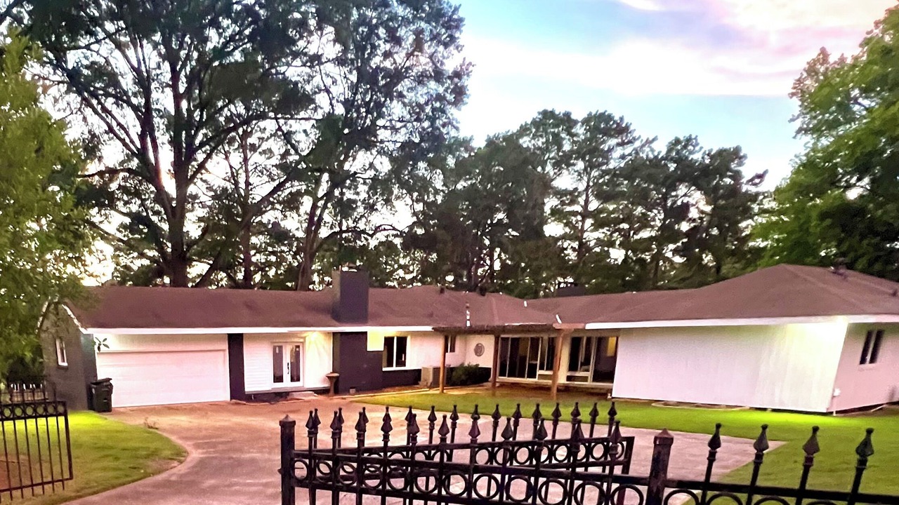Photo of Outdoor in Tuscaloosa