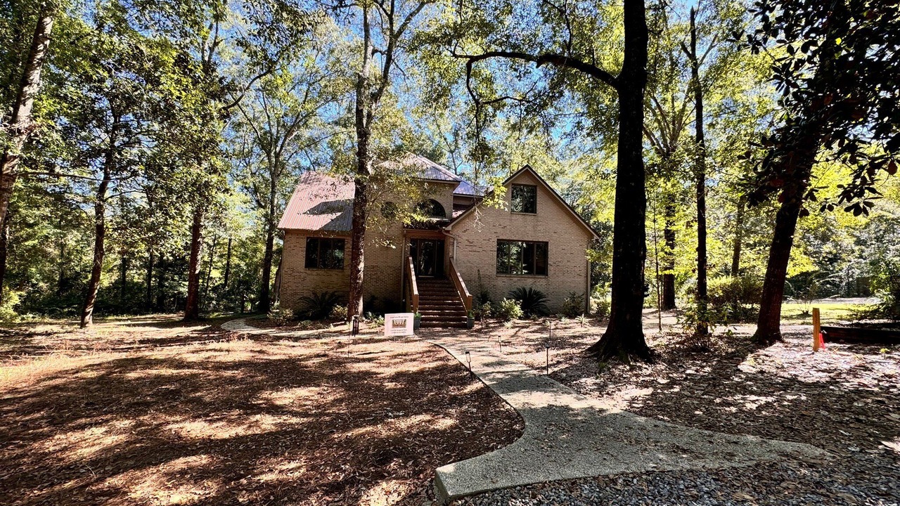 Photo of Outdoor in Daphne