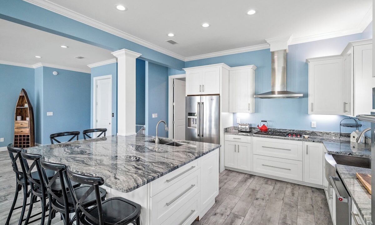 Photo of Kitchen in Surf Side Shores