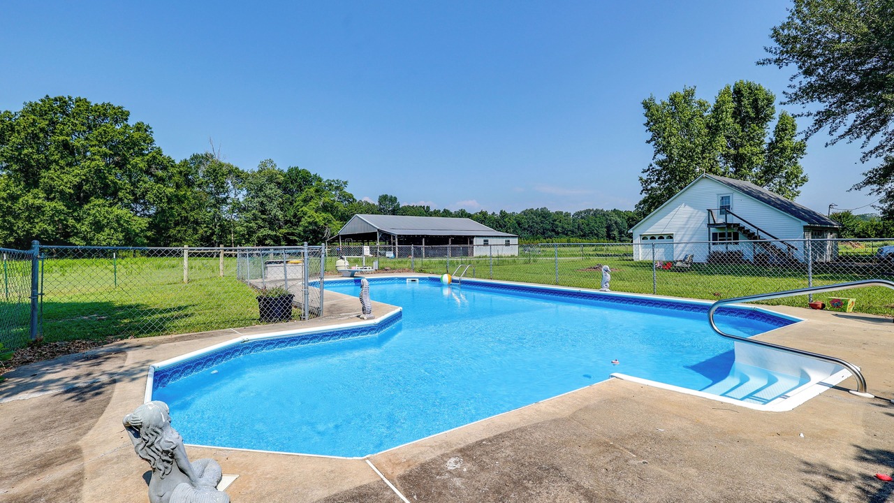 Photo of Outdoor in Falkville