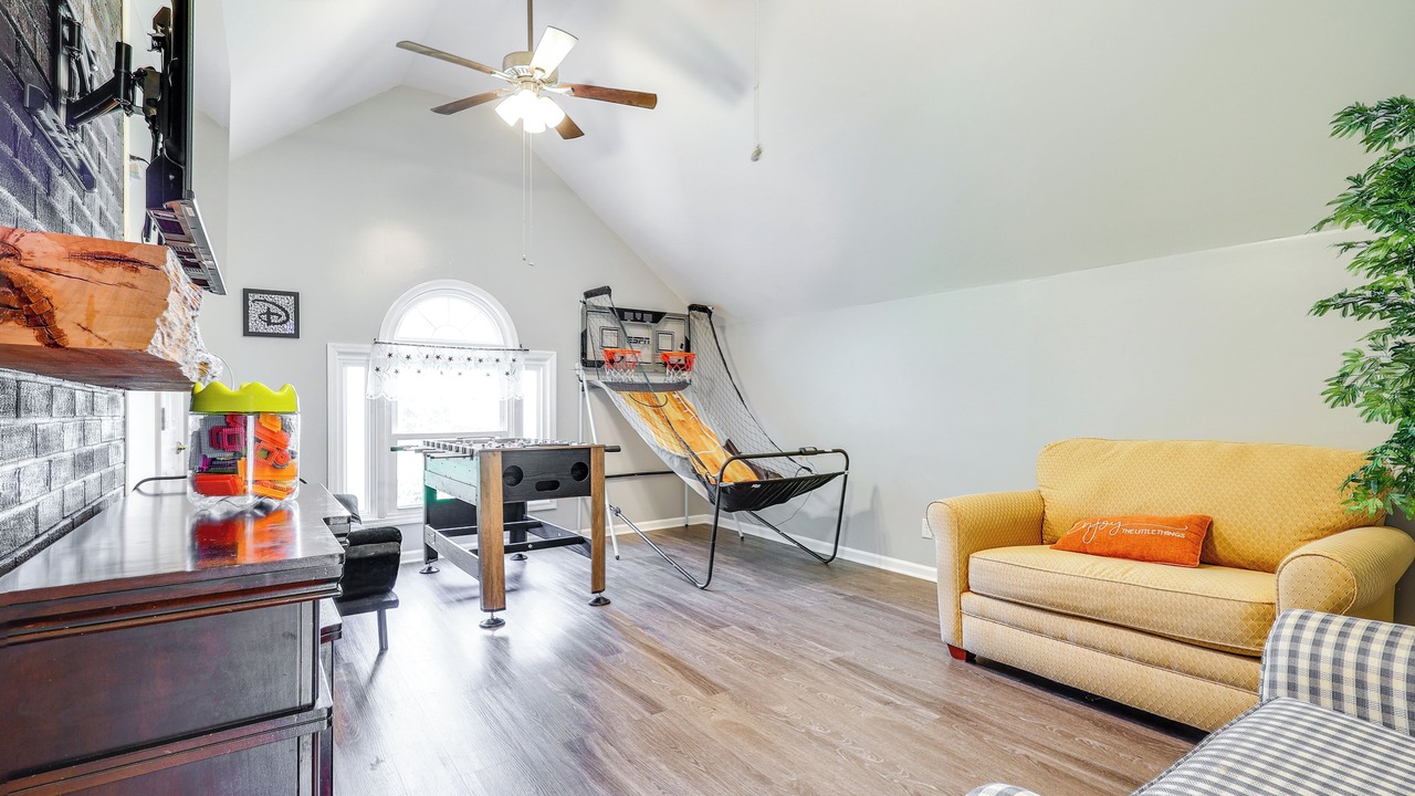 Photo of Livingroom in Falkville
