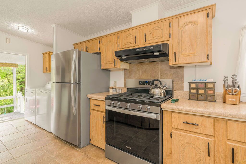 Photo of Kitchen in Coosa County