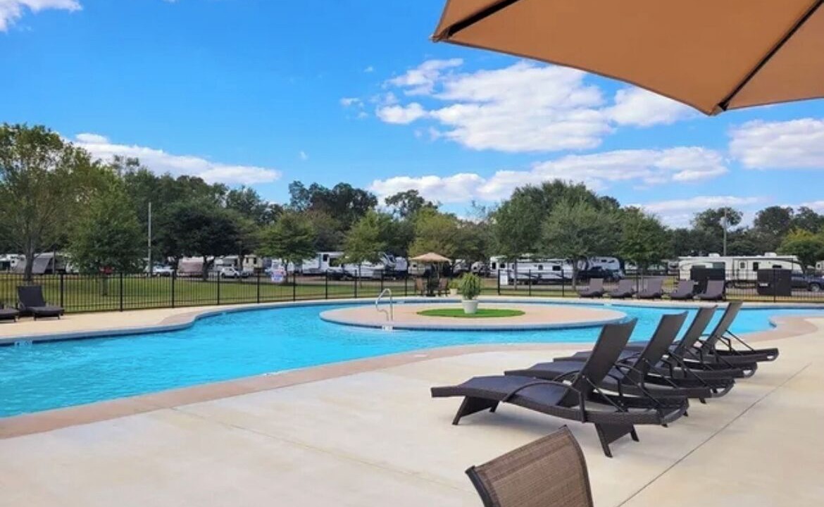 Photo of Outdoor in Theodore