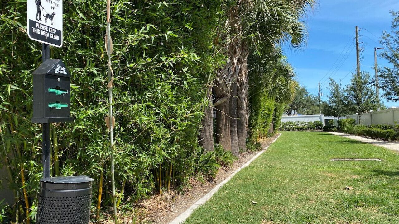 Photo of Outdoor in Carver City - Lincoln Gardens