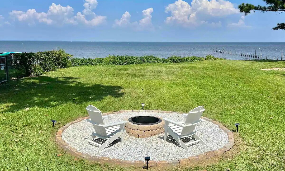Photo of Outdoor in Theodore