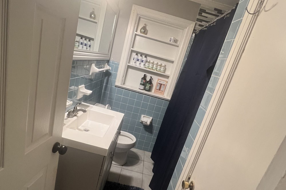 Photo of Bathroom in Enterprise