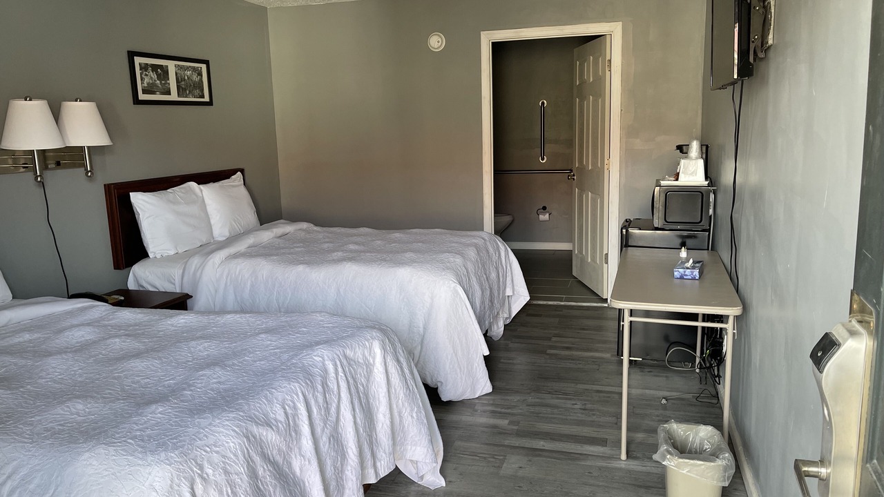 Photo of Bedroom in Oneonta