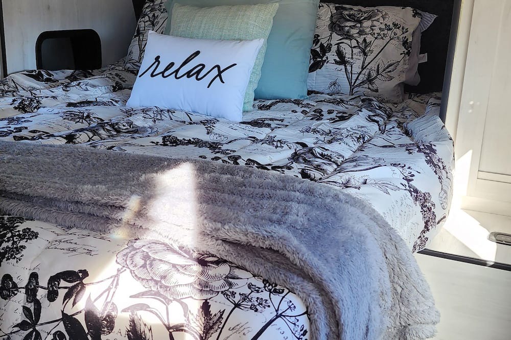Photo of Bedroom in Normal
