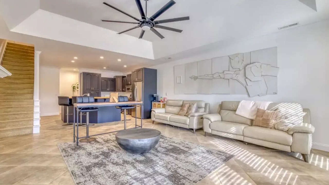 Photo of Livingroom in Muscle Shoals