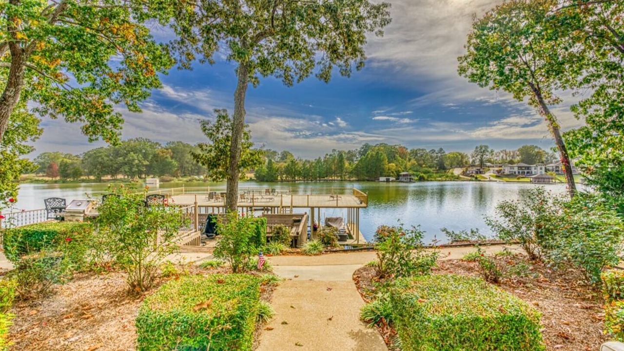 Photo of Outdoor in Muscle Shoals