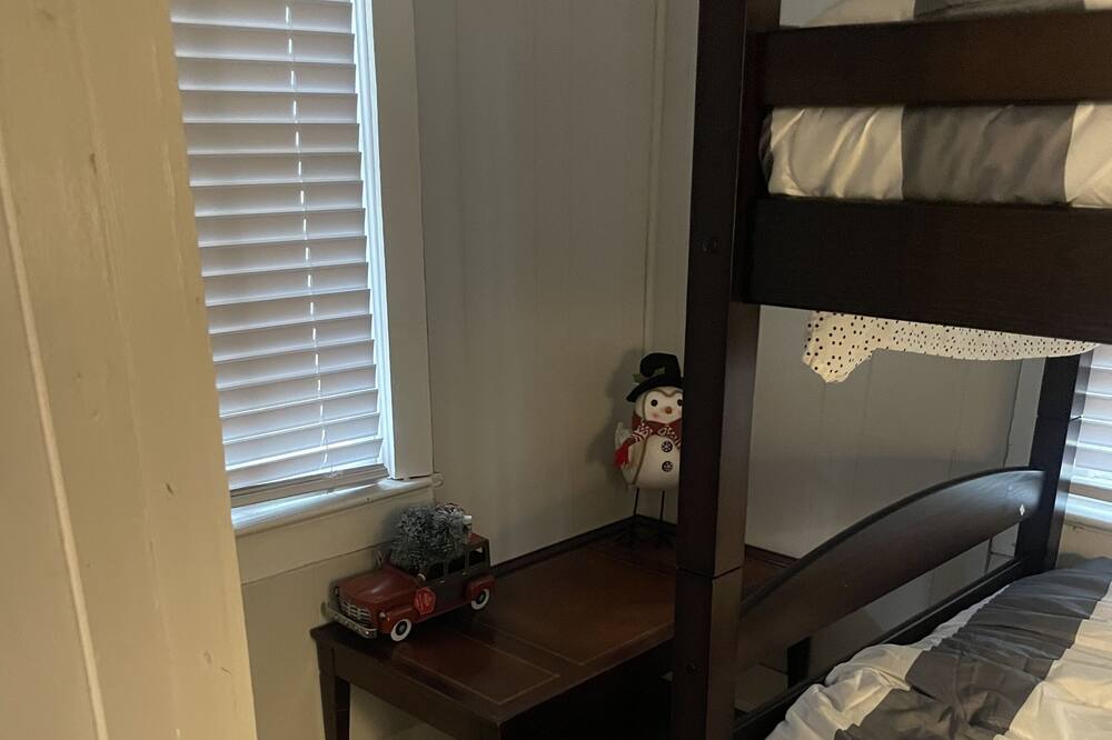 Photo of Bedroom in Mobile