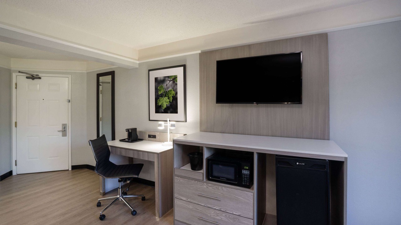 Photo of Bedroom in Hoover