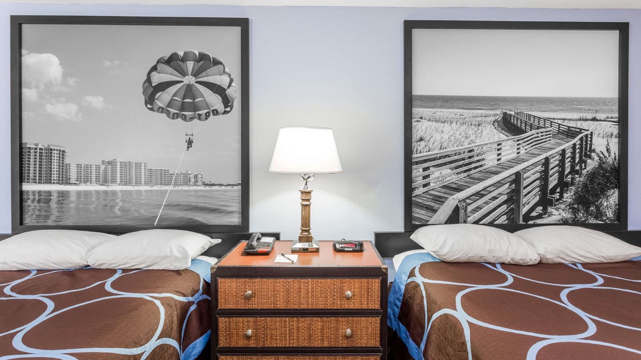Photo of Bedroom in Foley