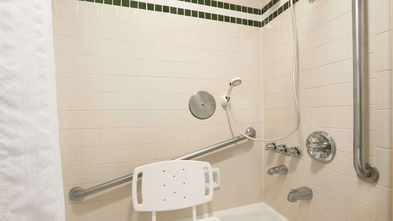 Photo of Bathroom in Alexander City