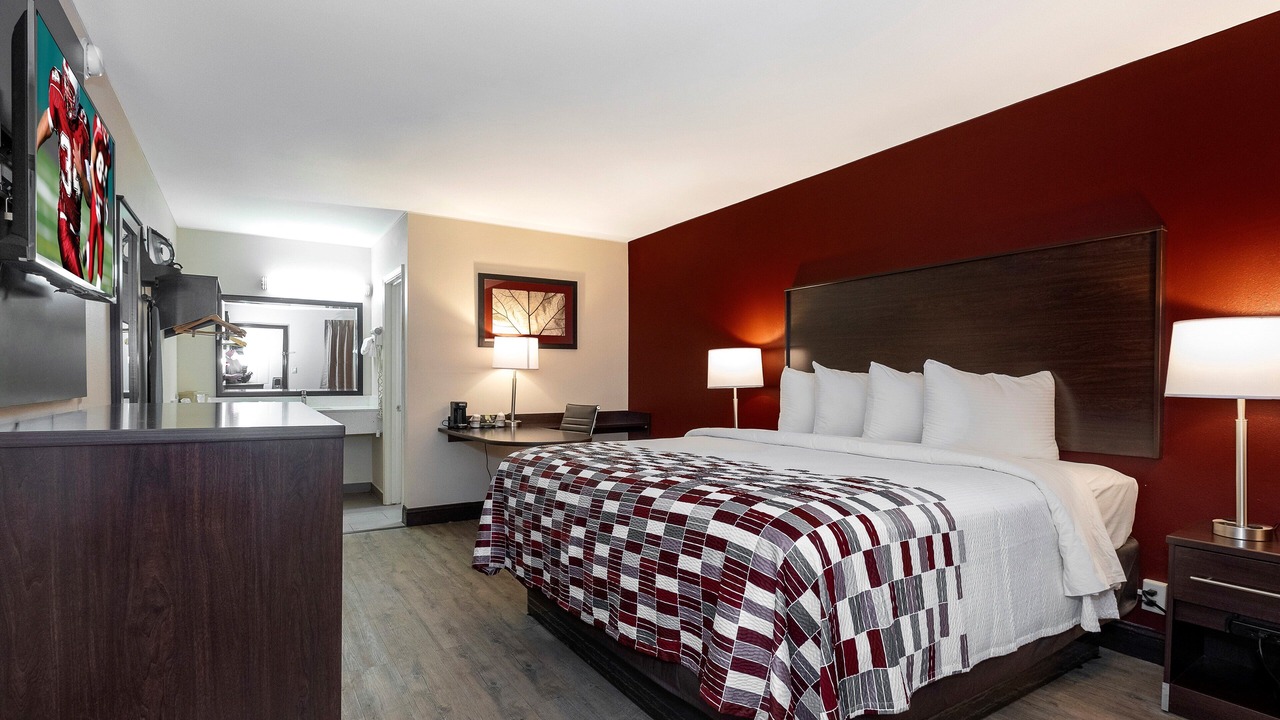 Photo of Bedroom in Muscle Shoals